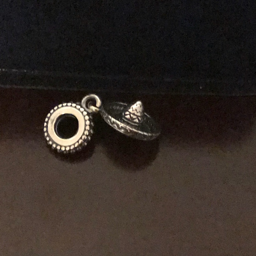 Pandora Sombrero Charm